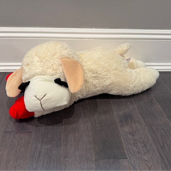 🎊HP🎉 NWOT Dreamworks Lamb Chop Plush with Red and Cream Dog Toy Dog Plush - Picture 1 of 6